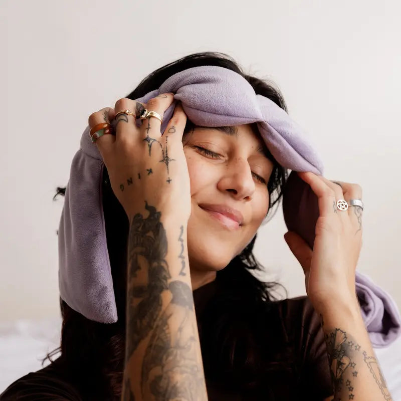 Snoozly™ – Weighted Sleep Mask