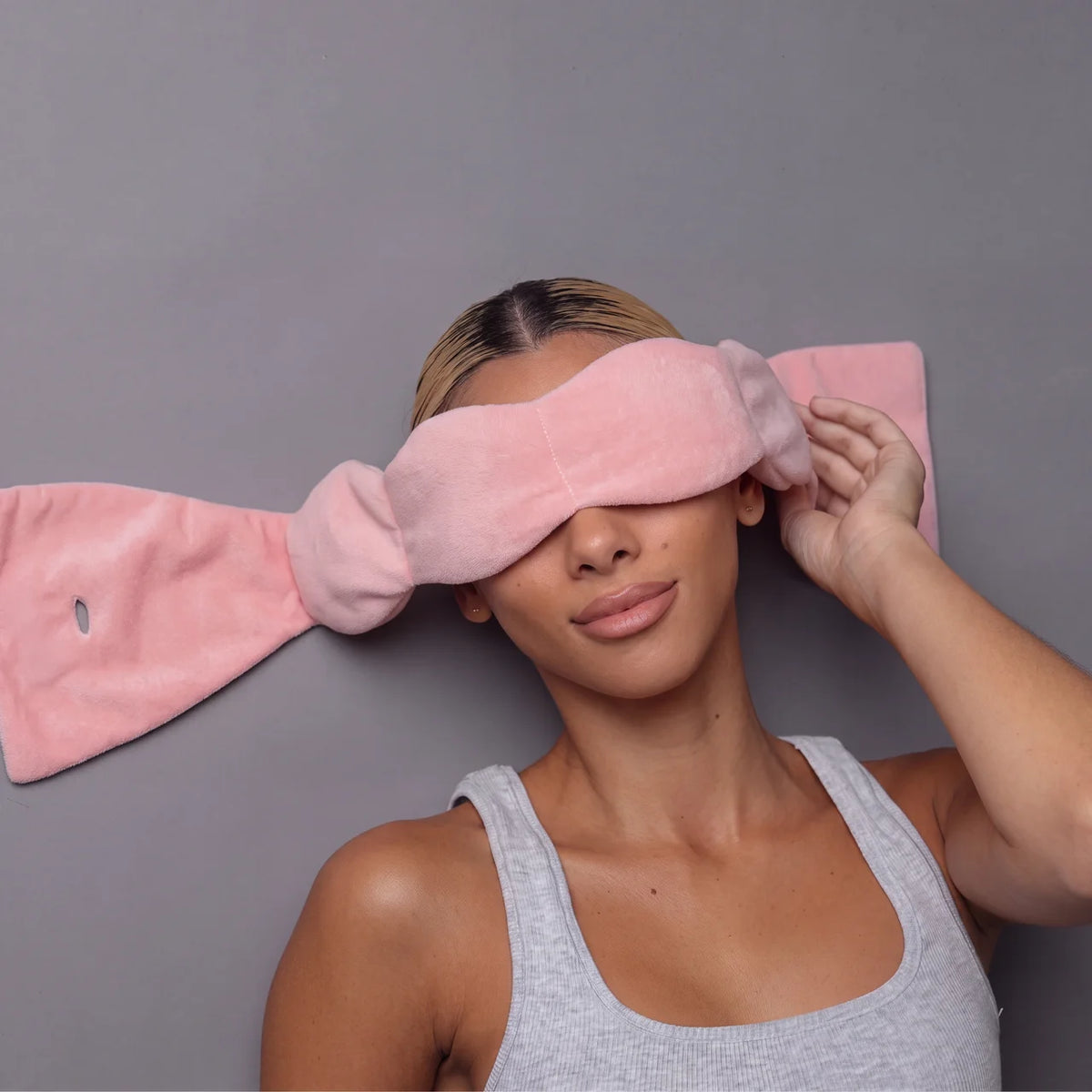 Snoozly™ – Weighted Sleep Mask